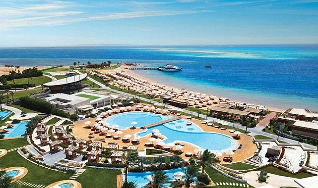 Aynı Rixos ama Türkiye'ye göre yüzde 30 daha ucuz!