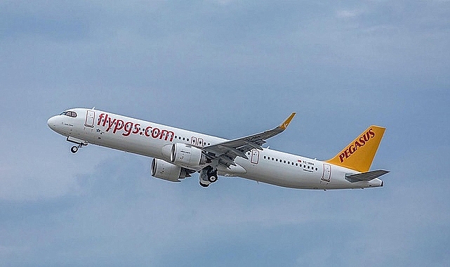 Pegasus Londra’da büyüyor: İkinci havalimanına uçuş başlattı