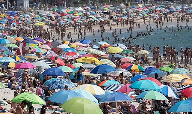 Türkiye’nin en büyük rakibi 100 milyon turiste koşuyor