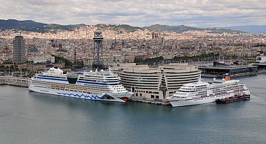 Yıllık 16 milyondan fazla turist istemiyor: Vergileri artırdı